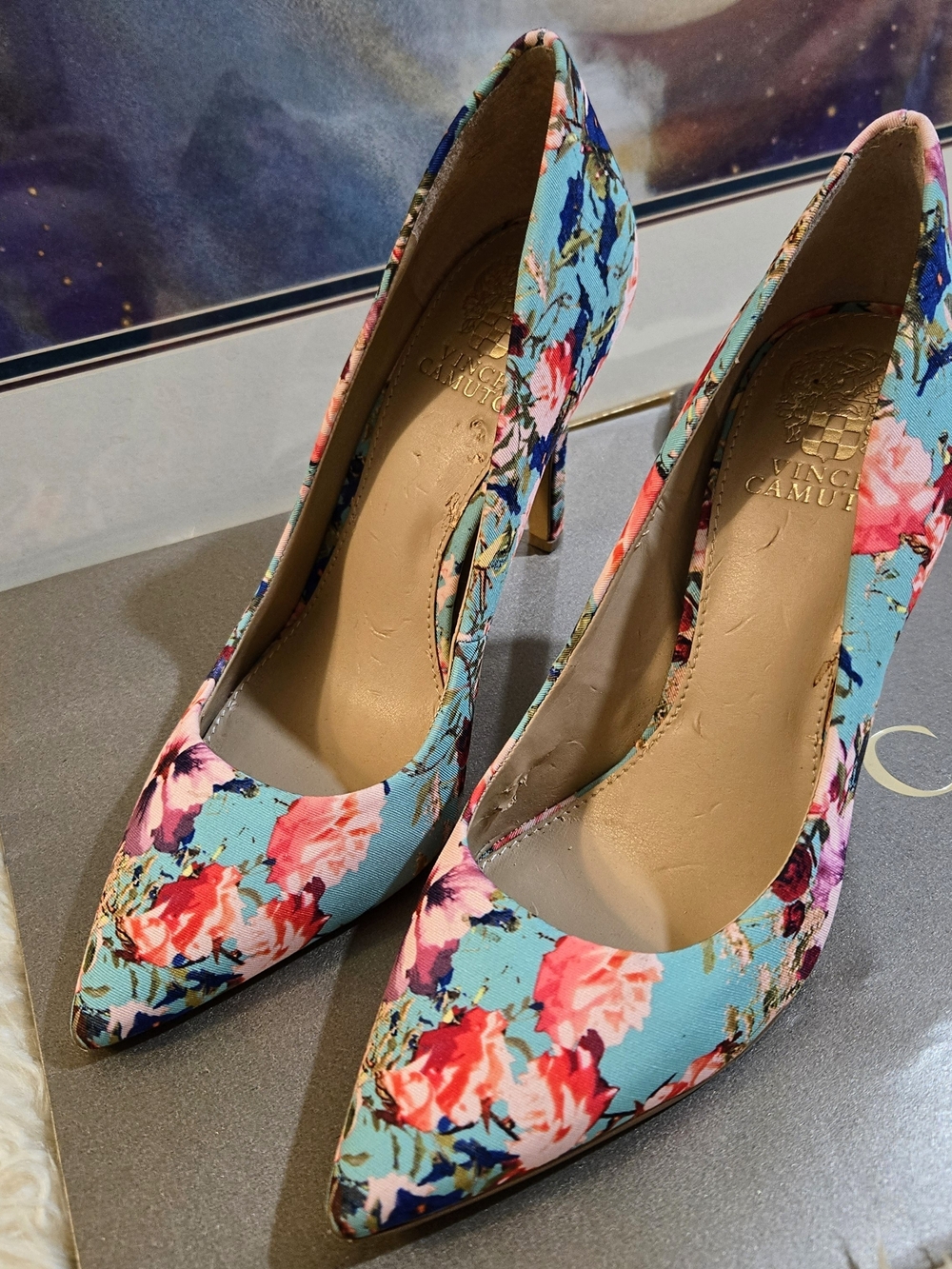 Vince Camuto Colorful Teal Floral Pointed Toe Pumps Size 8.5